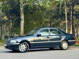 Mercedes-Benz C 200 1998 года за 3 700 000 тг. в Алматы – фото 5