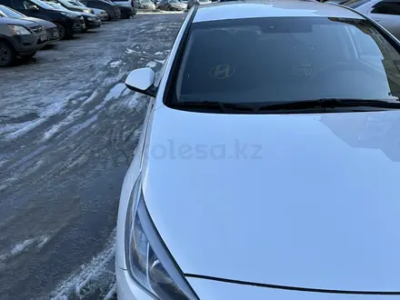 Hyundai Sonata 2016 года за 7 000 000 тг. в Астана – фото 3