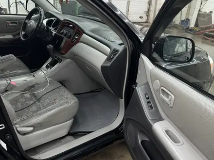 Toyota Highlander 2005 года за 6 250 000 тг. в Астана – фото 28