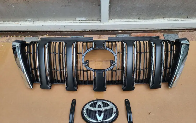 Решётка радиатора на Тойота Ленд Круйзер Прадо 150 Prado 150 за 40 000 тг. в Алматы