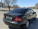 Mercedes-Benz C 200 2001 года за 2 000 000 тг. в Астана – фото 3