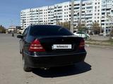 Mercedes-Benz C 200 2001 года за 2 000 000 тг. в Астана – фото 5