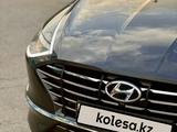 Hyundai Sonata 2022 года за 12 800 000 тг. в Алматы – фото 3