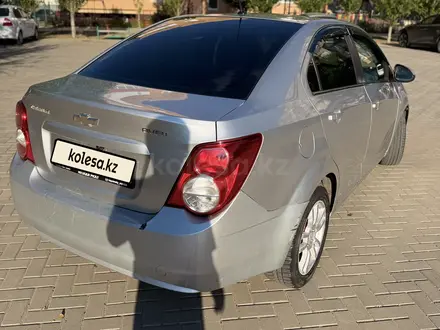 Chevrolet Aveo 2013 года за 2 500 000 тг. в Актобе – фото 3