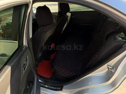 Chevrolet Aveo 2013 года за 2 500 000 тг. в Актобе – фото 6