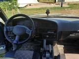 Toyota Hilux Surf 1992 годаfor2 600 000 тг. в Уральск – фото 4