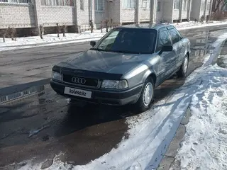 Audi 80