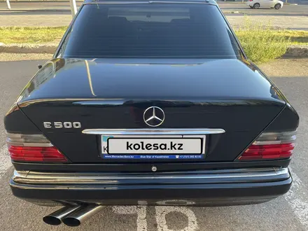 Mercedes-Benz E 500 1995 года за 4 500 000 тг. в Астана – фото 15