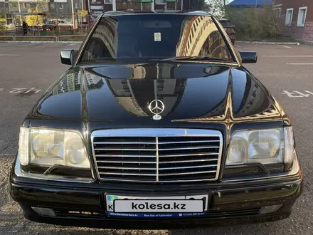 Mercedes-Benz E 500 1995 года за 4 500 000 тг. в Астана – фото 2