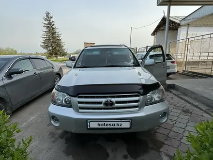 Toyota Highlander 2006 годаүшін8 500 000 тг. в Алматы