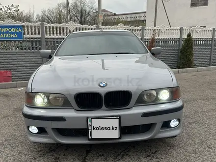 BMW 528 1998 года за 2 860 000 тг. в Тараз – фото 11