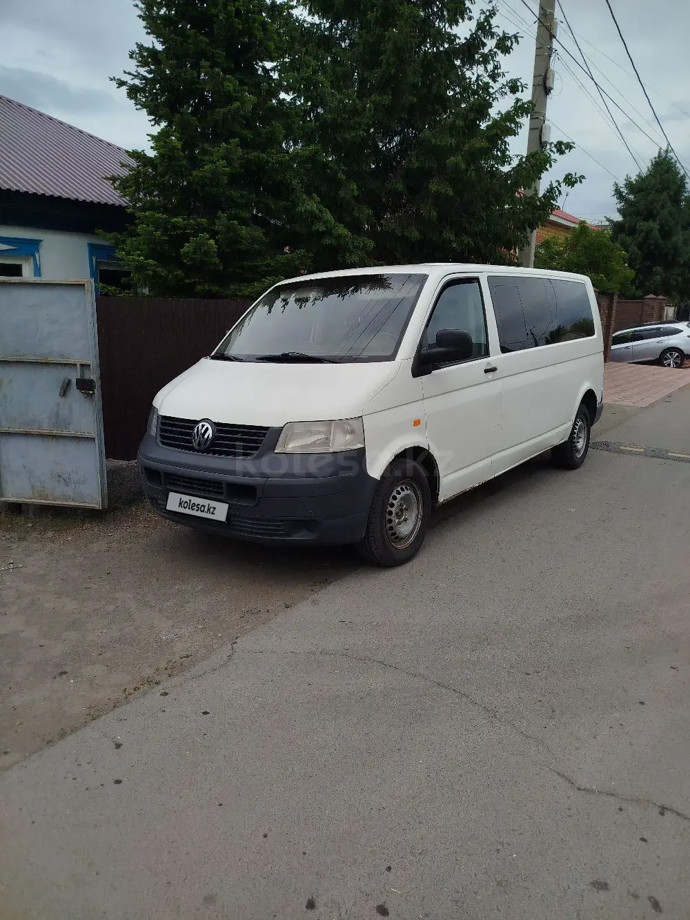 Volkswagen Caravelle, 2006