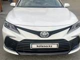 Toyota Camry 2022 года за 15 000 000 тг. в Алматы – фото 3