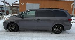 Toyota Sienna 2016 года за 11 700 000 тг. в Атырау – фото 5