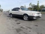 Toyota Avalon 1999 года за 2 800 000 тг. в Алматы – фото 2