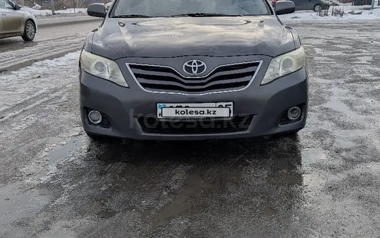 Toyota Camry 2011 годаүшін7 200 000 тг. в Алматы