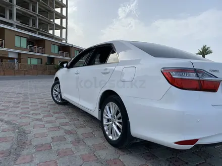 Toyota Camry 2017 года за 11 700 000 тг. в Актау – фото 11