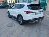 Hyundai Santa Fe 2022 годаүшін15 200 000 тг. в Актау – фото 4