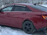 Hyundai Elantra 2021 года за 8 550 000 тг. в Уральск – фото 3