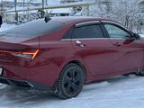 Hyundai Elantra 2021 года за 8 550 000 тг. в Уральск – фото 5