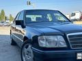 Mercedes-Benz E 220 1994 года за 1 500 000 тг. в Шымкент – фото 2