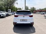 Kia Sportage 2021 года за 13 500 000 тг. в Алматы – фото 5