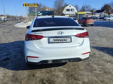 Hyundai Accent 2020 года за 6 800 000 тг. в Уральск – фото 6