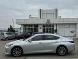 Lexus ES 300h 2018 года за 14 000 000 тг. в Шымкент – фото 3