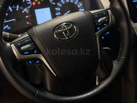 Toyota Land Cruiser Prado 2020 года за 24 900 000 тг. в Алматы – фото 10