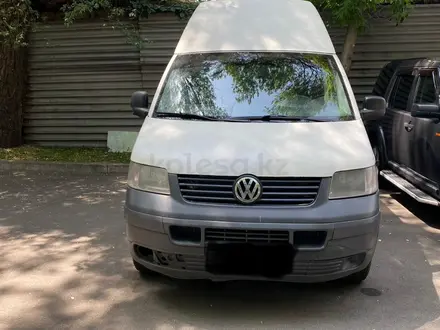 Volkswagen Transporter 2005 года за 5 000 000 тг. в Алматы – фото 2