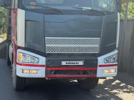 FAW  J6 CA3250 2014 года за 8 000 000 тг. в Алматы