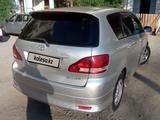 Toyota Ipsum 2001 года за 4 500 000 тг. в Атырау – фото 2