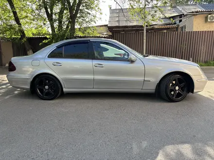 Mercedes-Benz E 320 2004 года за 3 000 000 тг. в Алматы – фото 2