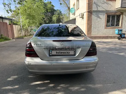 Mercedes-Benz E 320 2004 года за 3 000 000 тг. в Алматы – фото 3