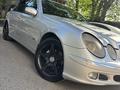 Mercedes-Benz E 320 2004 года за 3 000 000 тг. в Алматы – фото 6