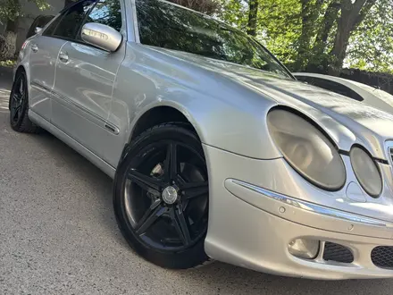 Mercedes-Benz E 320 2004 года за 3 000 000 тг. в Алматы – фото 6