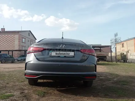 Hyundai Accent 2021 года за 8 500 000 тг. в Кокшетау – фото 6