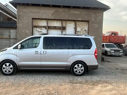 Hyundai Starex 2009 года за 10 000 000 тг. в Шымкент – фото 2