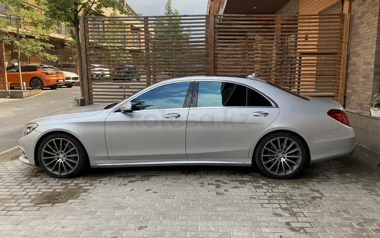 Mercedes-Benz S 500 2014 года за 25 500 000 тг. в Алматы