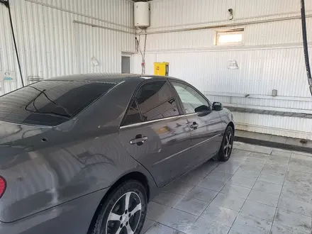 Toyota Camry 2005 года за 3 800 000 тг. в Мангистау – фото 2