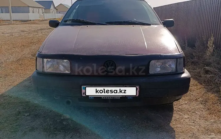 Volkswagen Passat 1993 годаүшін1 100 000 тг. в Уральск