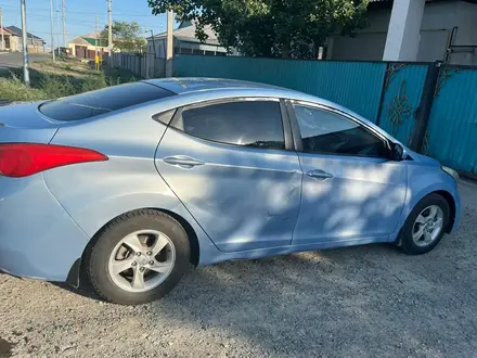 Hyundai Elantra 2013 года за 5 800 000 тг. в Атырау – фото 2