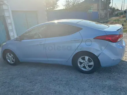 Hyundai Elantra 2013 года за 5 800 000 тг. в Атырау – фото 3