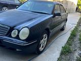 Mercedes-Benz E 320 2002 года за 3 200 000 тг. в Шымкент – фото 2