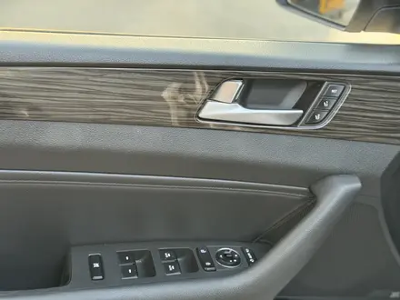 Hyundai Sonata 2014 года за 8 000 000 тг. в Шымкент – фото 9