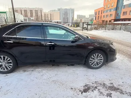 Toyota Camry 2016 года за 10 300 000 тг. в Астана – фото 5