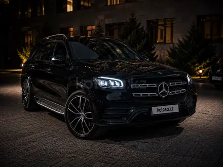 Mercedes-Benz GLS 580 2022 года за 43 000 000 тг. в Алматы – фото 3