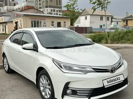 Toyota Corolla 2018 года за 8 000 000 тг. в Астана – фото 2