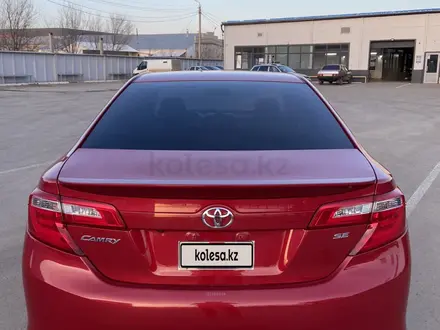 Toyota Camry 2014 года за 5 600 000 тг. в Уральск – фото 5