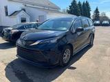 Toyota Sienna 2024 года за 33 000 000 тг. в Алматы